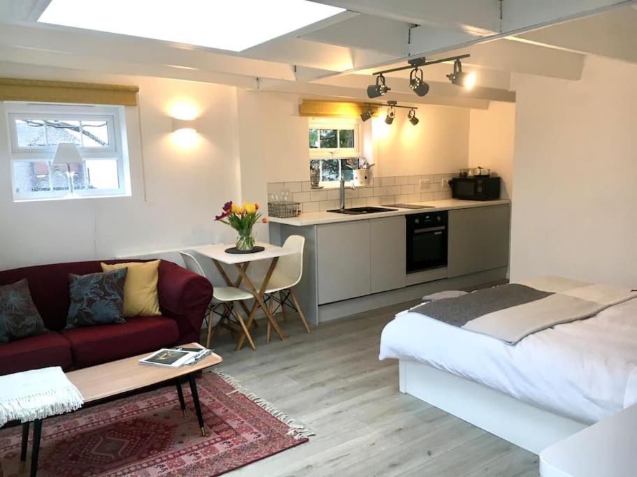 Brighton Boutique Garden Studio With Free Parking ภายนอก รูปภาพ