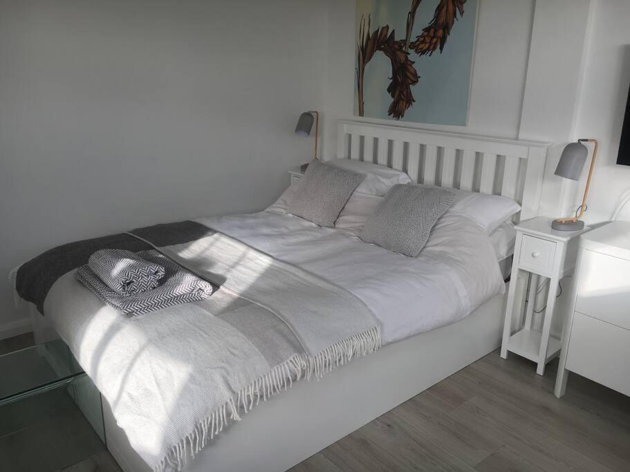 Brighton Boutique Garden Studio With Free Parking ภายนอก รูปภาพ